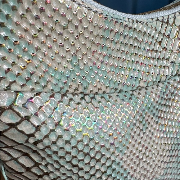 Brahmin NWOT Bristol Hobo-Opal Shimmer-Snake Embossed Leather-HTF-RARE - Picture 7 of 16